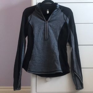 Lululemon black and grey long sleeve
